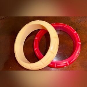 Elegant Red and Cream Bangle Set